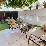 Net Planta Baja 50m De La Playa By Family Homes Appartamento