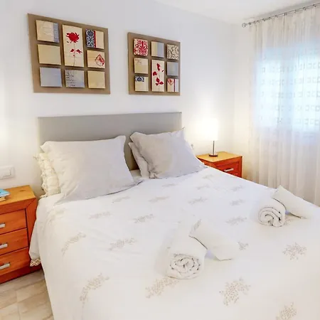 Net Planta Baja 50m De La Playa By Family Homes