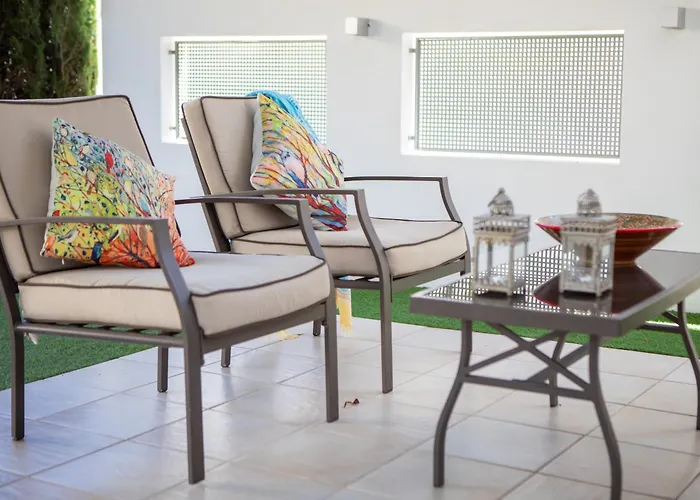 Net By Family Homes *