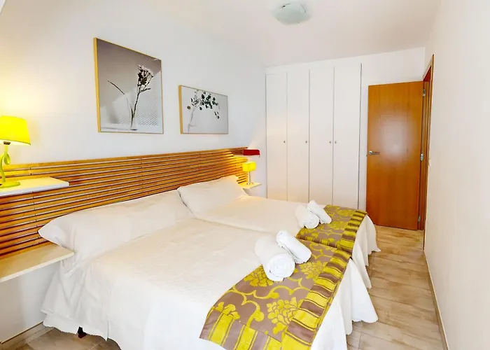 Apartament Net By Family Homes *