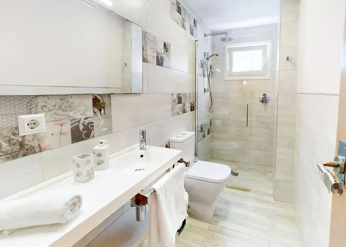 Net By Family Homes Denia